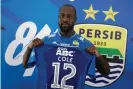  ??  ?? Carlton Cole failed to score a single goal for Persib Bandung, whose manager said playing with the No9 was akin to playing with 10 men. Photograph: Antara Foto Agency/Reuters