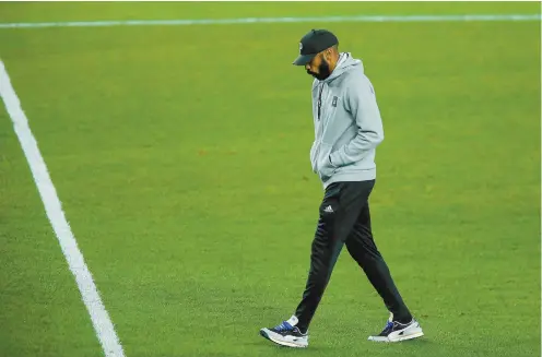  ??  ?? « On les a affrontés en matchs préparatoi­res et ç’a été vraiment difficile. Un combat. Derrière, devant, au milieu. Ils ont marqué sur un corner. Donc, on sait très bien ce qui nous attend », a dit Thierry Henry.