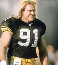  ??  ?? Kevin Greene durante un partido con Acereros