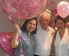  ??  ?? Marie France bosses Jackie Share, Robin Horsman and Angeline Fiechter