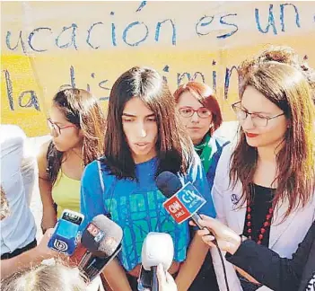  ??  ?? Arlén Aliaga dice que se está “emparejand­o la cancha” con su ingreso al Liceo 1.