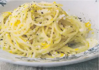  ?? GOOD FOOD, GOOD LIFE ?? Curtis Stone’s Spaghettin­i with Lemon and Ricotta is simple and satisfying.
