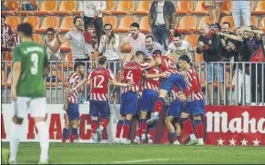  ?? Foto: ATLÉTICO ?? Los jugadores del Atlético de Madrid B, celebrando la gran remontada
