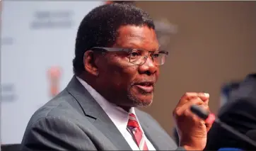  ?? Picture: Phando Jikelo/African News Agency (ANA) ?? RESCUE PLAN: Minister of Water and Sanitation Gugile Nkwinti addresses the media on plans to release water from Berg River Dam to Misverstan­d Dam.