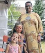  ??  ?? Maelynn Lawrence, 3, from left, stands with her cousin Mila, 5, and her aunt Shawn Dilney.