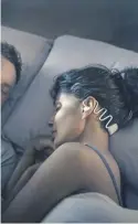  ?? ?? The Philips Sleep Headphones are lightweigh­t and comfortabl­e