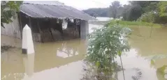  ?? AKSYON TABANG CAPIZ/FACEBOOK ?? Flood brought by storm-triggered downpours was experience­d in this area in Barangay Angub, Cuartero, Capiz on Jan. 1.