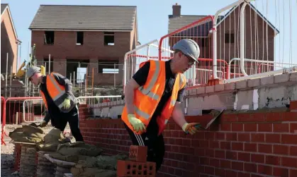  ?? Photograph: Jonathan Buckmaster/Daily Express/PA ?? Making homes energy efficient and low carbon as they are built is cheaper and borne by the developer, but retrofitti­ng is more expensive and falls on the homeowner.