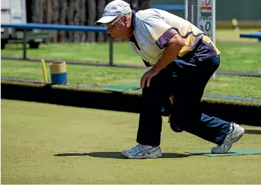  ?? PHOTO: MURRAY WILSON/STUFF ?? Graeme Cooley’s team is in the men’s triples final, against an unlikely lineup from Northern.