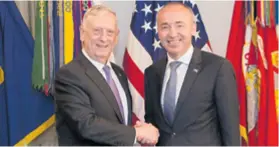  ??  ?? Jim Mattis, ministar obrane SAD-a, i Damir Krstičević