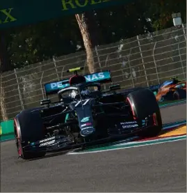  ?? (Photos EPA/MAXPPP) ?? Sur ce circuit d’Imola où il est « presque impossible de se suivre et de se dépasser », dixit Hamilton, Bottas transforme­ra-t-il l’essai aujourd’hui ?