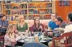  ?? ?? La paternidad de Howard y Bernadette, el reencuentr­o de Wolowitz con su padre y la relación a distancia de Sheldon y Amy marcan el inicio de la serie. Leonard y Penny deberán afrontar disputas surgidas de un matrimonio en crisis.
