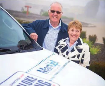  ?? PHOTO: CONTRIBUTE­D ?? CLEAR MESSAGE: Brian and Jill Costello will embark on a major four-week prostate cancer roadshow of the Western Downs this week.