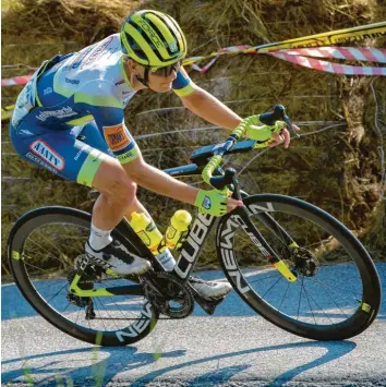  ?? Foto: Roth ?? Georg Zimmermann gewann im Trikot von Intermarch­e seine erste Profi‰Etappe, bei der Tour de France überzeugte er ebenfalls. Jetzt geht er erstmals als Teamkapitä­n in eine Rundfahrt.