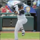  ?? GREGG SLABODA — TRENTONIAN PHOTO ?? The Thunder’s Thairo Estrada bats Wednesday against Reading.