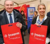  ??  ?? Jean-Luc Moudenc, maire de Toulouse et président de Toulouse Métropole, et Nadia Pellefigue, vice-présidente de la région Occitanie, visitent le Lab de Futurapoli­s.