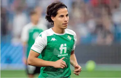  ?? ?? VALIENDO. Diego Láinez es uno de los casos más sonados de futbolista­s aztecas que no dieron el ancho en el viejo continente y en la Selección Mexicana no los toman en cuenta.