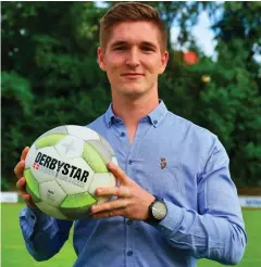  ?? FOTO: UWE PETZL ?? Will beim SC Heiligenst­adt vorangehen: der Dingelstäd­ter Florian Schröter, der zuletzt in der Oberliga für Wacker Nordhausen II spielte.