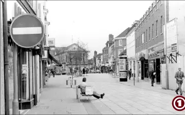  ??  ?? 1
1976 - A splendid view of the Upper High Street shortly after pedestrian­isation for the comfort of shoppers and the completion of the Tufton Centre. Note the vacant site on the right of the picture with Marks & Spencer’s and the stores along New Rents yet to materialis­e.