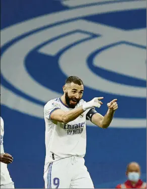  ?? FOTO: SIRVENT ?? Benzema, durante el partido contra el Rayo