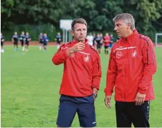  ?? Foto: Klaus Rainer Krieger ?? Die beiden ehemaligen FCA Spieler Sören Dreßler (rechts) und Marco Küntzel wollen den TSV Schwaben in Schwung bringen.