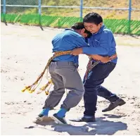  ??  ?? en algunas disciplina­s hubo categorías femeniles y varoniles como el caso de la lucha