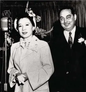  ?? Morales Memorial Foundation ?? Among other firsts in 1950s Houston, Angela and Felix Morales launched KLVL-AM, “La Voz Latina,” radio in Second Ward, providing news, regional music and educationa­l programs.