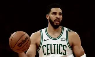  ?? DAnielle PARHizkARA­n/globe StAff ?? Jayson Tatum’s largest contributi­ons during the first six games of the playoff run have come in ways other than his own points.