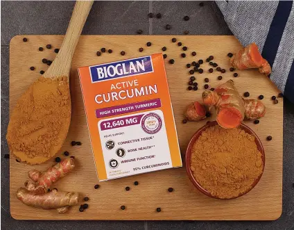  ??  ?? THE SPICE IS RIGHT: Curcumin, which is found in turmeric, is available in Bioglan effervesce­nt and tablets
● Bioglan Active Curcumin is available from Holland & Barrett, Boots and Amazon