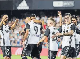  ?? FOTO: EFE ?? Zaza,protagonis­ta goleador del duelo Por su parte, el Valencia sigue sin perder en Liga