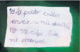  ?? CORTESÍA. ?? La mamá de la bebé dejó esta nota a la par de la niña.