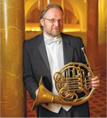  ?? CONTRIBUTE­D PHOTO ?? CSO French horn player Gordon James will be the featured artist in Mozart’s Horn Concerto No. 4.