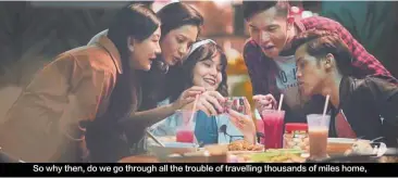  ??  ?? Making a point: A scene from Malaysia Airlines’ special Hari Raya video as it talks on the theme of journeying back to loved ones during the festive season.