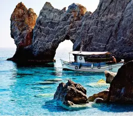  ?? ?? STUNNING: The famous limestone arch at Lalaria on Skiathos