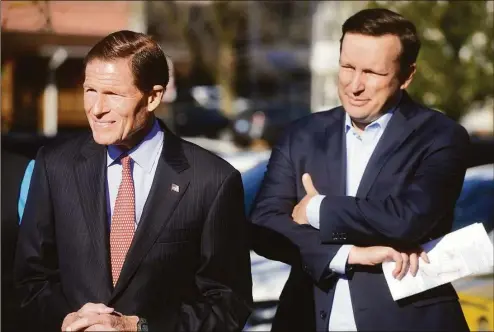  ?? Ned Gerard / Hearst Connecticu­t Media ?? U.S. Sens. Richard Blumenthal,left, and Chris Murphy