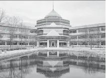  ?? CHRIS MIKULA ?? The former Nortel Campus in Ottawa’s west end currently has only a small number of DND employees and military personnel on site.