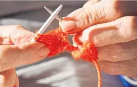  ?? Photo / George Novak ?? Fridays are Knit and Natter day at Te Puke Library.