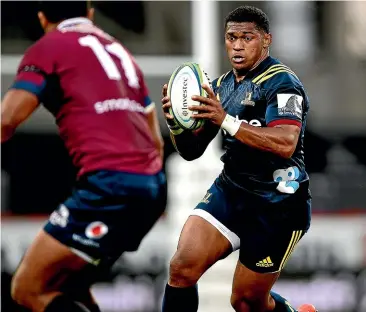  ?? PHOTOSPORT ?? Highlander­s strike weapon Waisake Naholo is yet to cross the chalk in 2019.