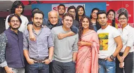  ??  ?? The team of Hamari Adhuri Kahani gets clicked with the winners of HT City Stars in the City contest