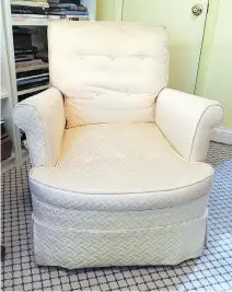  ?? JURA KONCIUS/THE WASHINGTON POST ?? This $35 thrift shop chair that’s been sitting in writer Jura Koncius’s guest bedroom is in need of some TLC.