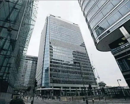  ?? DANIEL LEAL-OLIVAS / AFP ?? La Agencia Europea del Medicament­o está en esta torre de Canary Wharf, en Londres