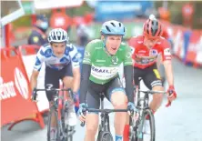  ?? AFP photo ?? Team Israel Academy rider Ireland's Daniel Martin wins the 3rd stage of the 2020 La Vuelta cycling tour of Spain, a 166,1 km race from Lodosa to La Laguna Negra - Vinuesa.