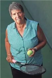  ?? CRYSTAL CHATHAM / THE DESERT SUN ?? Rosie Casals, inducted into the Internatio­nal Tennis Hall of Fame in 1996, pushed for equality in prize money for male and female players.