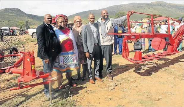  ?? Picture: TEMBILE SGQOLANA ?? HANDOVER: Chris Hani District Municipali­ty handed over a tractor with a mower disc type and hay rake to the Qamata Irrigation Scheme