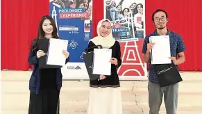  ??  ?? Off to France: (From left) Pong, 24, Nurul Zulaikha, 25, and Leow, 32, are among the recipients of the new scholarshi­ps by the French embassy.