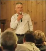  ??  ?? Tom Nussbaum addresses the IVCFA Hall of Fame attendees after being inducted on Saturday night. KARINA LOPEZ PHOTO