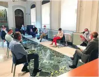  ?? DIP. SALAMANCA ?? Javier Iglesias se reúne con los líderes agrarios de Salamanca