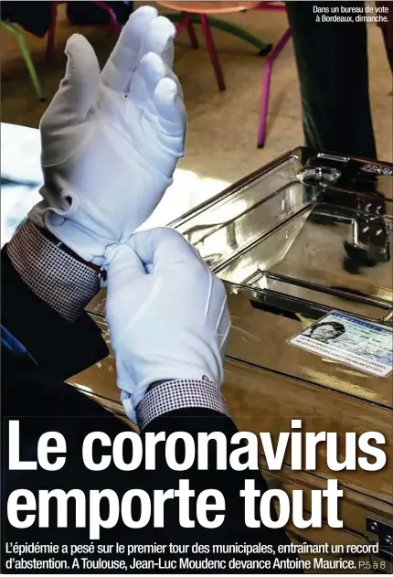  ??  ?? Dans un bureau de vote à Bordeaux, dimanche.
A nos lecteurs. Chaque mardi, retrouvez «20 Minutes» en version PDF sur le site et les applicatio­ns mobiles. Et suivez toute l’actualité sur l’ensemble de nos supports numériques.