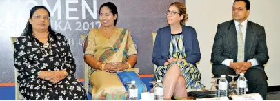  ??  ?? From left: Maldivian High Commission Colombo Head of Mission Zahiya Zareer, Women in Management Founder/chairperso­n Sulochana Segera, IFC Gender Secretaria­t Head Henriette Kolb and Lanka Sathosa/2017 Panel Judge Chairman Dr. Rohantha Athukorala