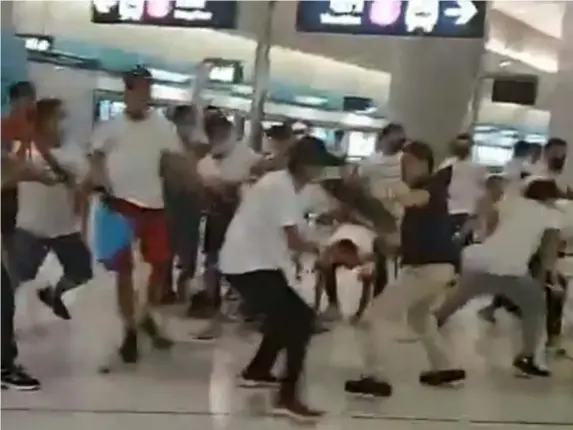  ?? (AFP/Getty) ?? More than 40 were injured in the rampage at Yuen Long station
